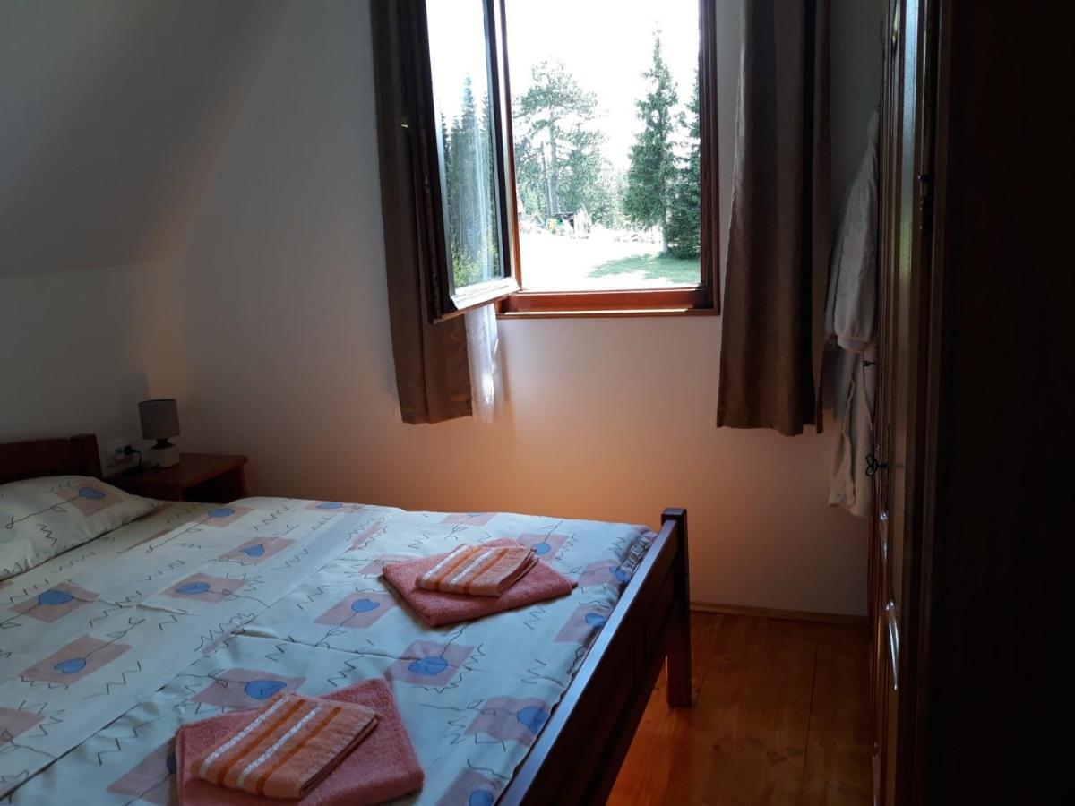 House In Forest Zabljak  Bagian luar foto